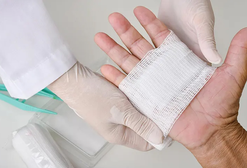 Profesyonel Pansuman Uygulama Hizmeti - Koza Evde Sağlık